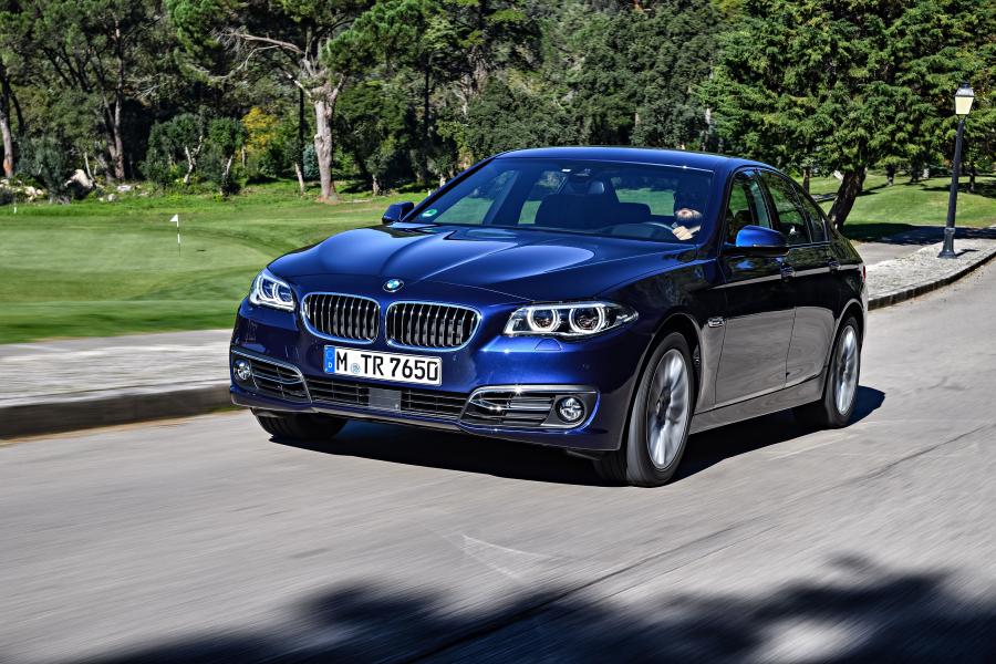  BMW 535i Sedan Luxury Line (F10) 2013 года  (фото 9 из 40)